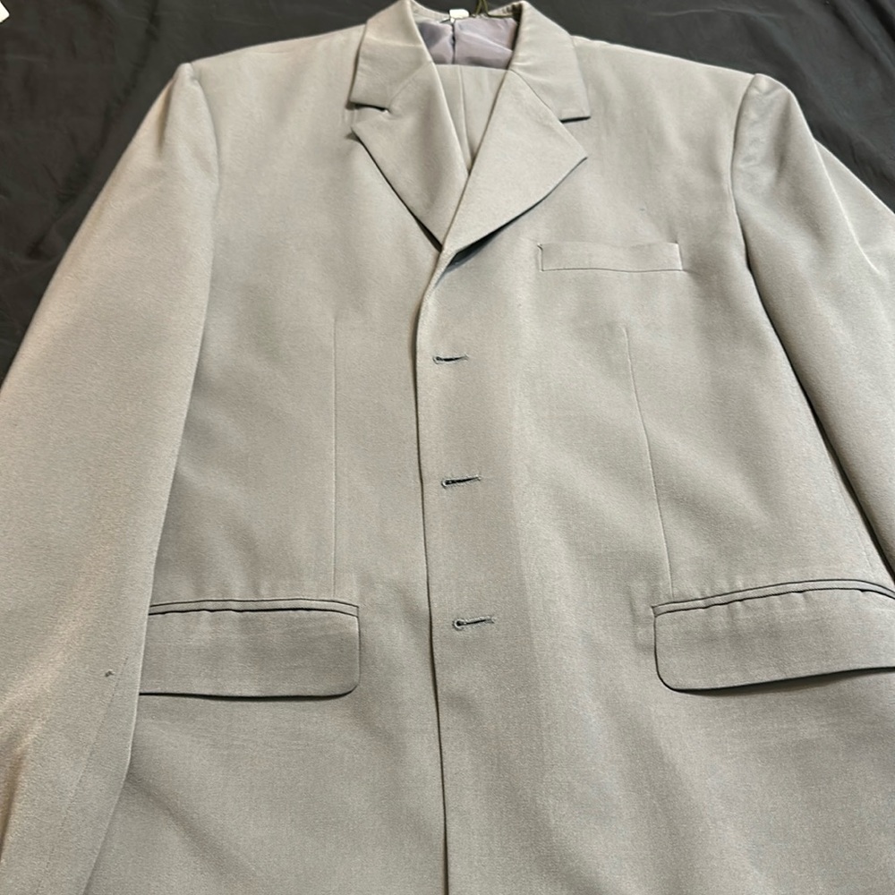 Freshly cleaned four button olive suit.  Around 46L 40x32 pants.